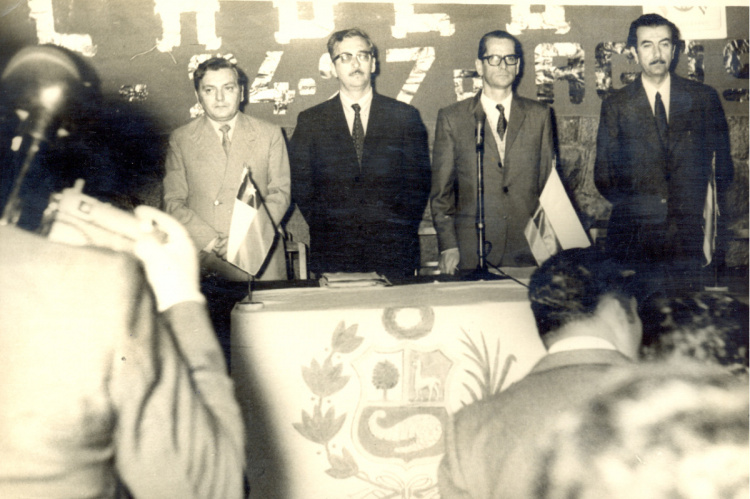 En congreso bancario (1972)