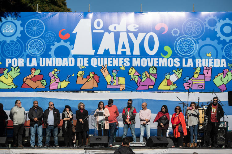 Acto por el Día Internacional de los Trabajadores | Foto: Santiago Mazzarovich / adhocFOTOS