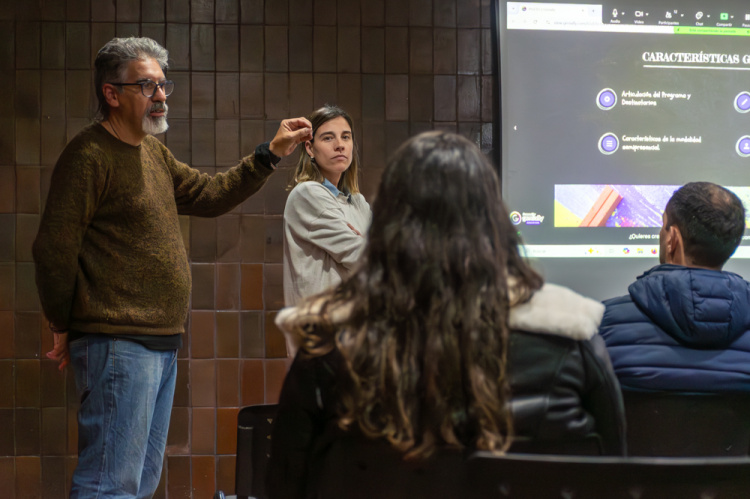 Charla informativa para nuevos estudiantes del Proces | Fotos: Javier Pérez Seveso