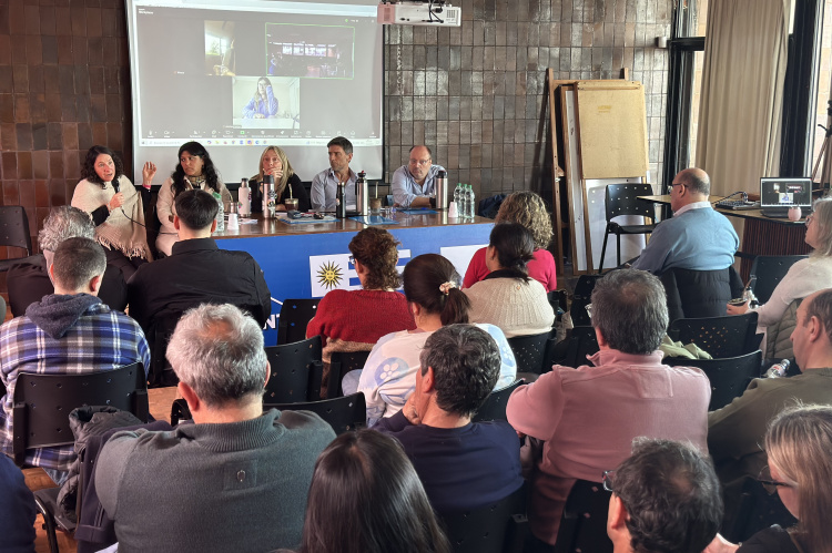 Plenario de trabajadores del BBVA | Foto: Irene Rügnitz