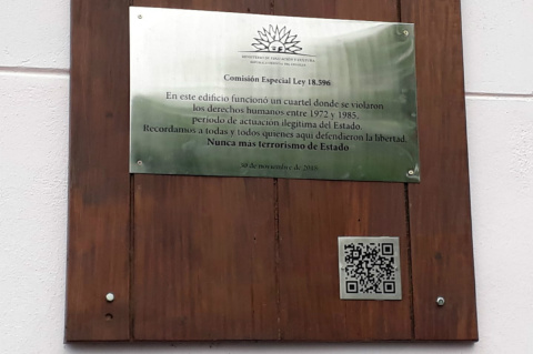 Placa de la memoria en el Batallón de Ingenieros Nº 4 de Laguna del Sauce | Fotos: Claudia Rodríguez