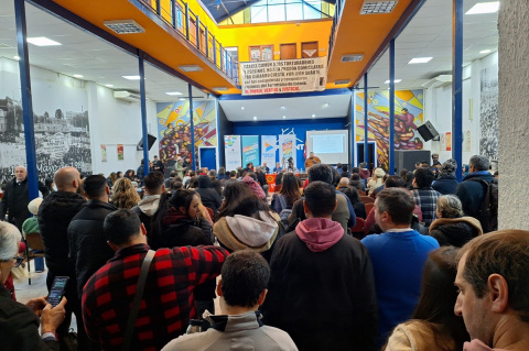 Lanzamiento de la campaña en el PIT-CNT | Foto: IndustriALL Global Union