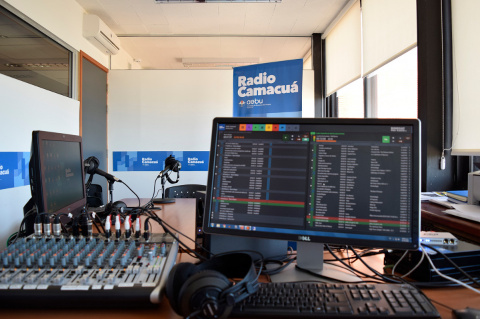 Estudio de Radio Camacuá.