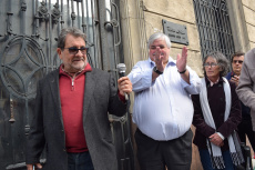 Eduardo Fernández y Elbio Monegal en la inauguración de la placa | Foto: Ignacio Álvarez Vigna